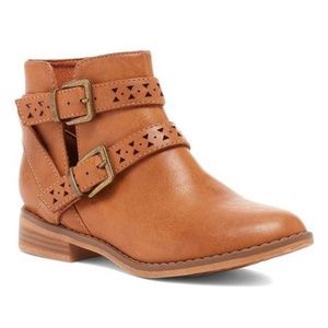 Rocket Dog Tribal Tan Cutout Booties